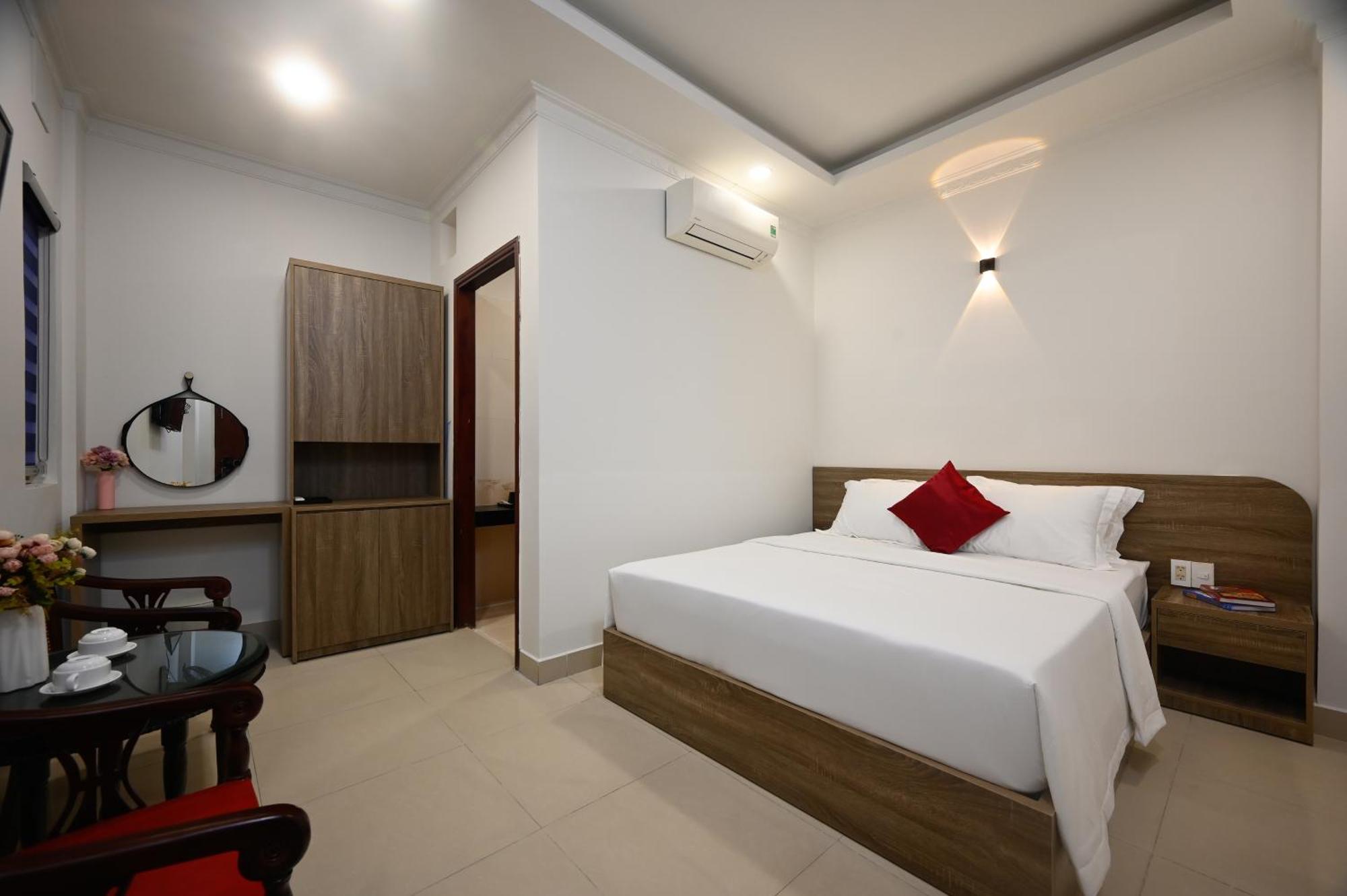 Hotel Trung Mai-tan Binh 3*